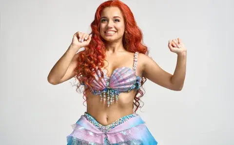 De trabajar en una librería a protagonizar un musical de Disney: quién es Albana Fuentes De trabajar en una librería a protagonizar un musical de Disney: quién es Albana Fuentes