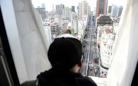 Ya están a la venta las entradas para subir al mirador del Obelisco