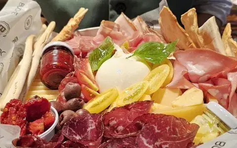 Alta charcutería: los nuevos templos porteños del buen comer Alta charcutería: los nuevos templos porteños del buen comer
