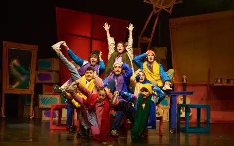 Teatro infantil en la previa de las vacas: 5 obras para niños que la rompen