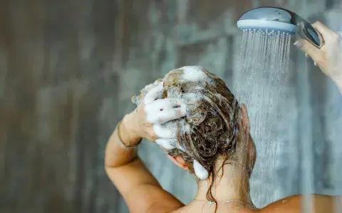 Mascarillas para el pelo caseras: por qué deberías evitarlas, según una experta Mascarillas para el pelo caseras: por qué deberías evitarlas, según una experta