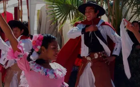 Cuna del poncho salteño, así es el destino del NOA que tenés que conocer Cuna del poncho salteño, así es el destino del NOA que tenés que conocer