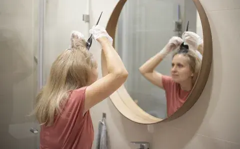 Hacete un cambio de look de pelo en casa: claves para mimarte este finde largo