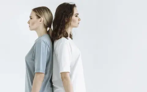 ¿Te peleaste con una amiga? Qué hacer cuando una amistad se rompe