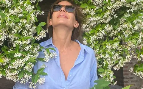 Juliana Awada, ícono del Coastal Chic con aires italianos Juliana Awada, ícono del Coastal Chic con aires italianos