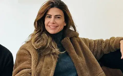 Abrigo teddy: el tapado tendencia de Juliana Awada y dónde conseguirlo Abrigo teddy: el tapado tendencia de Juliana Awada y dónde conseguirlo