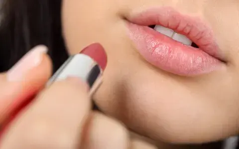 Cream Soda Lips: la tendencia en maquillaje que es perfecto para levantar tu look Cream Soda Lips: la tendencia en maquillaje que es perfecto para levantar tu look