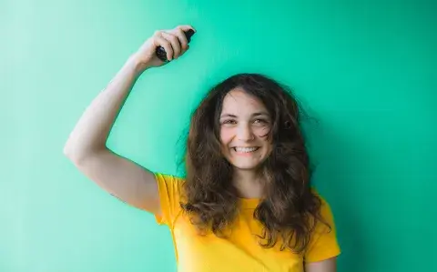 Olvidate de la planchita: estos son los mejores productos contra el frizz Olvidate de la planchita: estos son los mejores productos contra el frizz