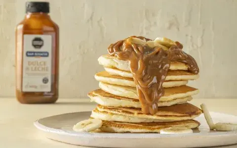 Panqueques de banana y dulce de leche fáciles para cocinar en familia