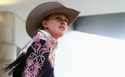 Quién es Gina-Maria Schumacher, la hija del expiloto de F1 que brilla en la equitación