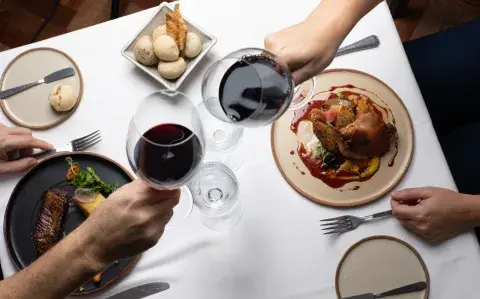 6 cavas en Buenos Aires para brindar con Pinot Noir