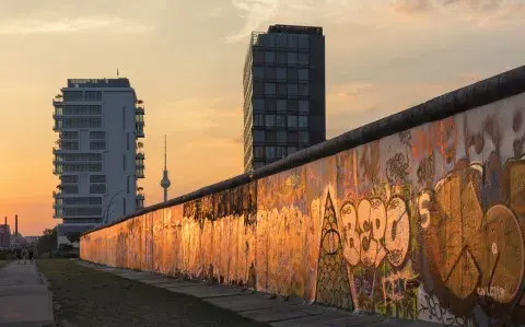 Buenos Aires tiene un pedazo del muro de Berlín: ¿dónde queda y cómo visitarlo?