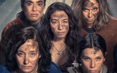 ¿Quién es quién? Las mujeres que dominan el mundo carcelario de En el barro, en Netflix ¿Quién es quién? Las mujeres que dominan el mundo carcelario de En el barro, en Netflix