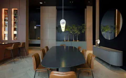 Adiós a las paredes blancas: Casa FOA confirma el color tendencia de 2026 Adiós a las paredes blancas: Casa FOA confirma el color tendencia de 2026