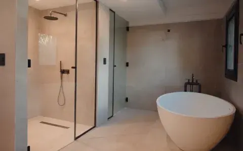 7 claves para renovar tu baño sin gastar de más