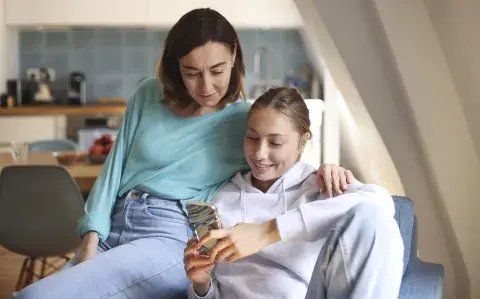 Climaterio y maternidad: por qué se habla tan poco de esta doble exigencia Climaterio y maternidad: por qué se habla tan poco de esta doble exigencia