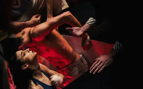 Sobrecarga, la nueva obra de Melisa Zulberti transgrede todos los límites.