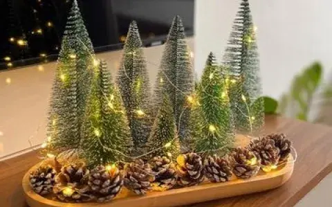 Mini árboles de Navidad: ideas para decorar con encanto espacios pequeños Mini árboles de Navidad: ideas para decorar con encanto espacios pequeños