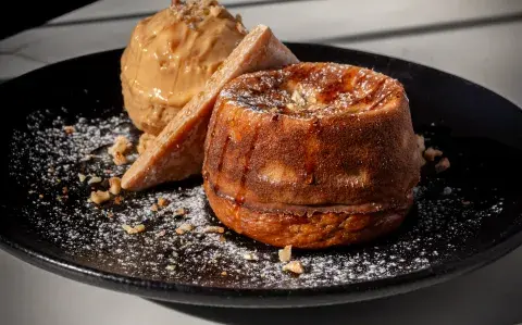 Un postre irresistible: triple de dulce de leche