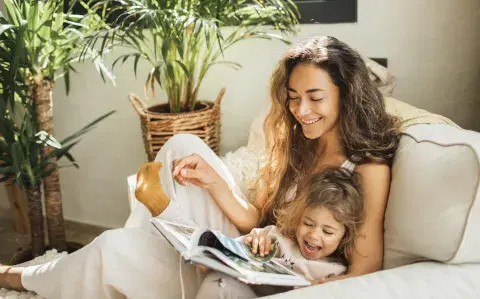 8 libros ideales para regalarle a mamá en su día (y acertar seguro) 8 libros ideales para regalarle a mamá en su día (y acertar seguro)