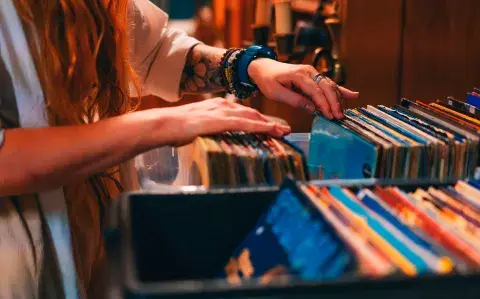 La tendencia vintage que crece en Buenos Aires: el renacer del vinilo
