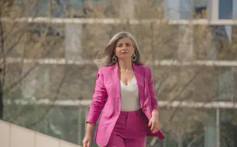 La "Teoría del yogur": en qué consiste y por qué perjudica a las mujeres La "Teoría del yogur": en qué consiste y por qué perjudica a las mujeres