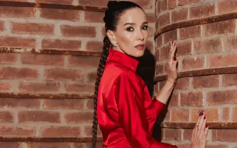 El look total red de Natalia Oreiro para los Premios Martín Fierro de Cine 2025