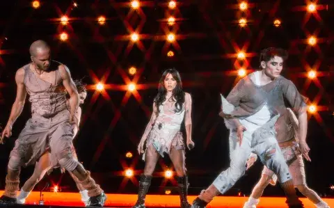 Lali arrasó con la venta de entradas para su primer show en River y anunció nueva fecha