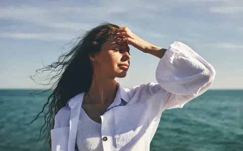 Pelo de verano: cómo proteger el cabello del sol, el cloro y el mar