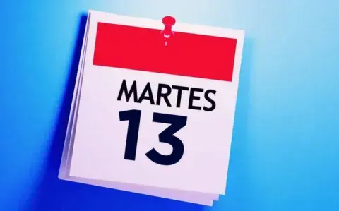 Martes 13: ¿qué significa la frase "No te cases ni te embarques"? Martes 13: ¿qué significa la frase "No te cases ni te embarques"?