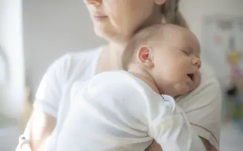 Amor materno: por qué no siempre se siente de inmediato cuando nace un hijo