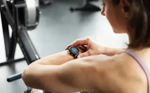 Fitness trackers: por qué se volvieron tendencia en el mundo del ejercicio