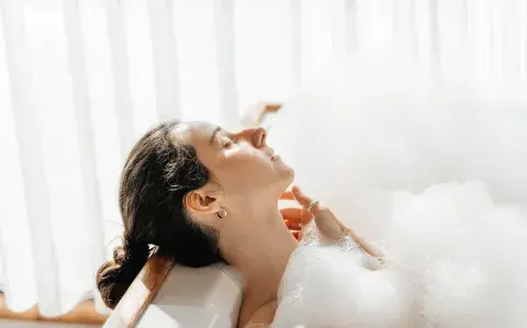 Spa en casa: 7 ideas económicas para un finde largo de relax 