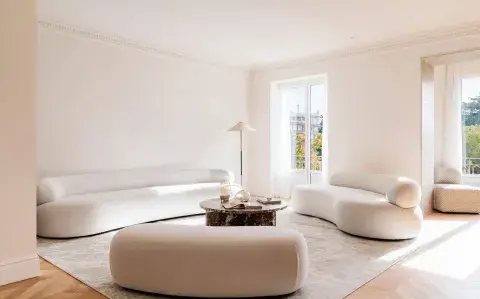 Adiós a las paredes blancas: 5 ideas decorativas para tu casa que son tendencia en 2026