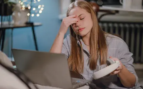 Abrazá la fatiga: cómo reconocer si estás emocionalmente agotada Abrazá la fatiga: cómo reconocer si estás emocionalmente agotada