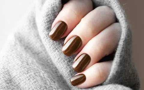 Uñas cortas y elegantes: 7 ideas para una manicura invernal con onda Uñas cortas y elegantes: 7 ideas para una manicura invernal con onda