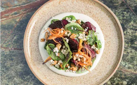 3 recetas veggie: rótolo de espinaca, cremoso de queso azul y ceviche plant-based