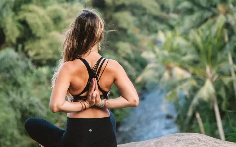 Viaje espiritual: yoga y descubrimiento personal en Bali