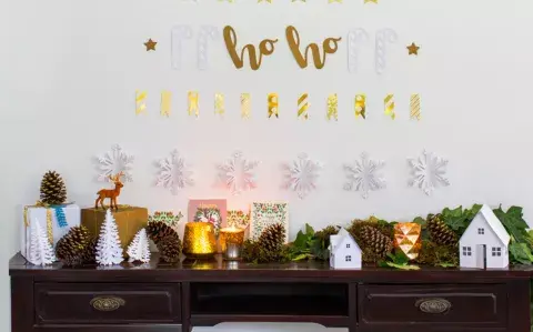 Paso a paso: cómo hacer un árbol de Navidad de papel Paso a paso: cómo hacer un árbol de Navidad de papel