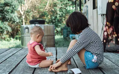 Consejos para disminuir los celos entre hermanos