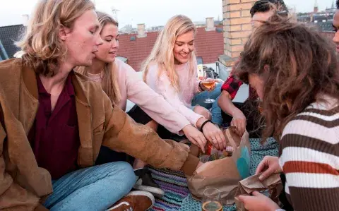 La comida no se tira: una app para comer los mejores platos a precios bajísimos