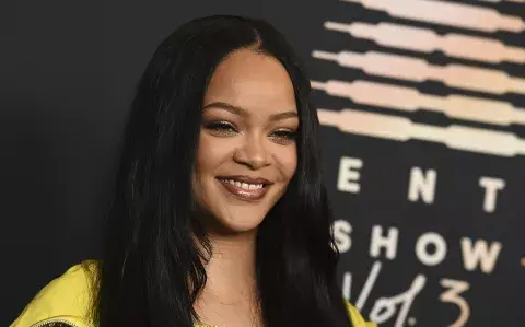 Rihanna fue declarada por Forbes como la cantante femenina más rica del mundo