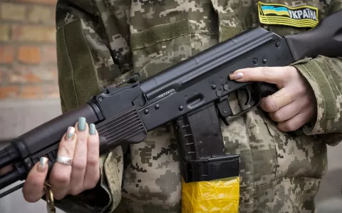 Cuál es el rol de las mujeres ucranianas en la guerra