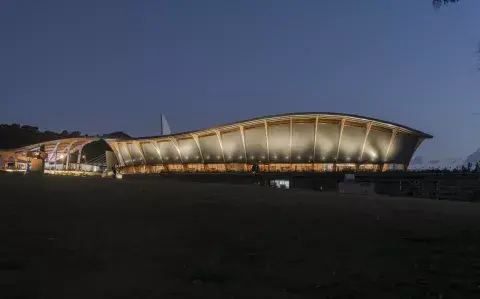 Así es el impactante Museo de Arte Contemporáneo en Manantiales