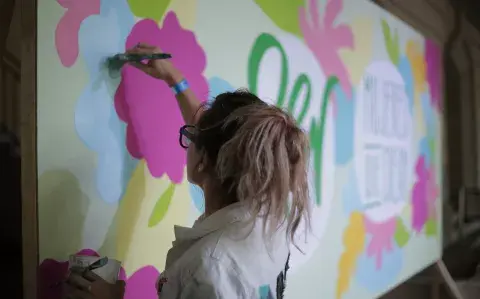 Creatividad y emprendedurismo en la era de la sororidad