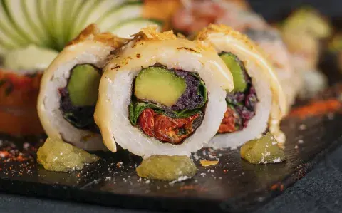 5 lugares donde los rolls vegetarianos son la estrella