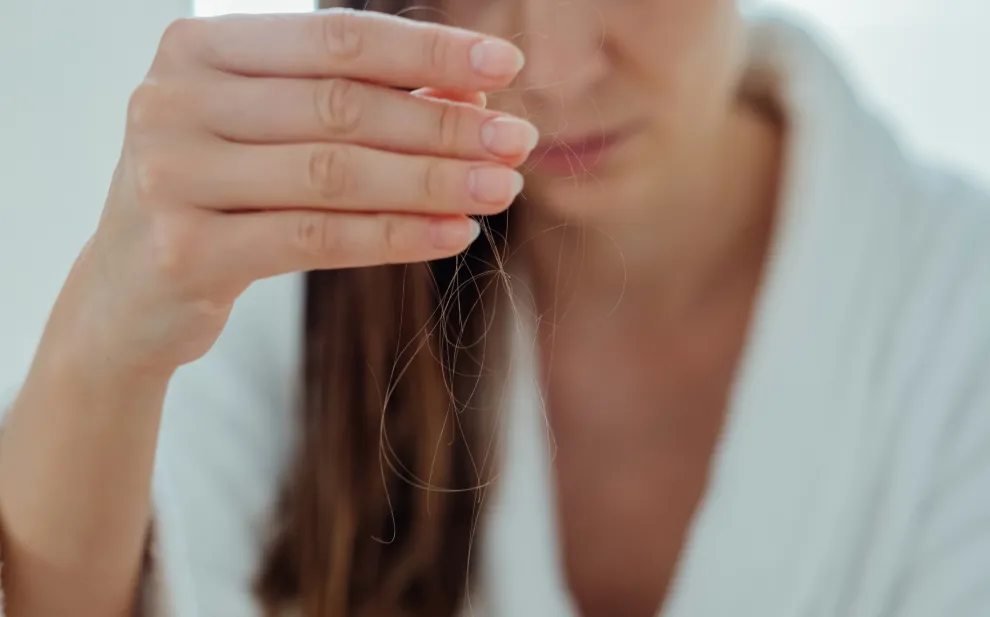 5 productos que te van a ayudar a prevenir la caída del pelo.