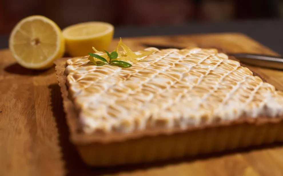 La torta de limón sin TACC es esponjosa, ligera, y apta para todas las personas.