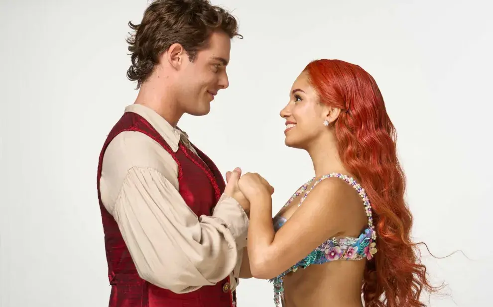 Albana Fuentes y Pablo Turturiello como Ariel y Eric