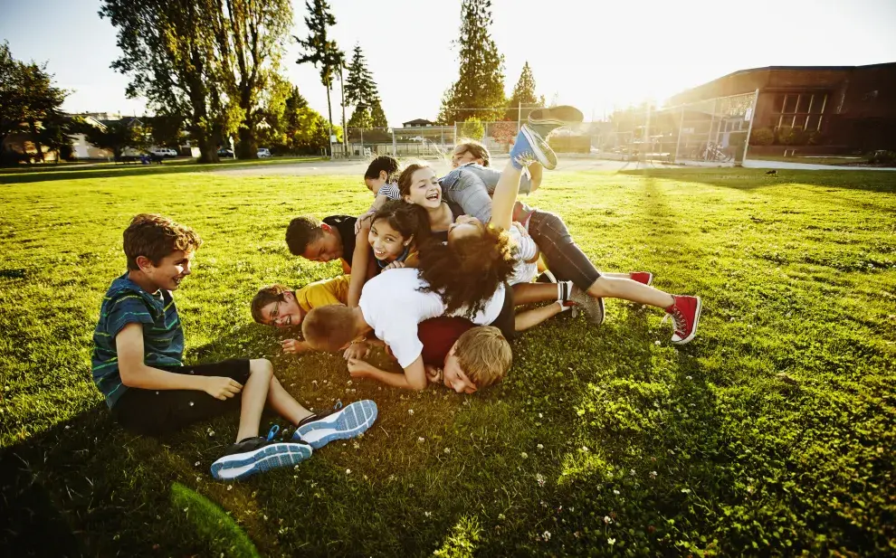 Qué es la pedagogía Reggio Emilia y cómo se distingue de la Montessori